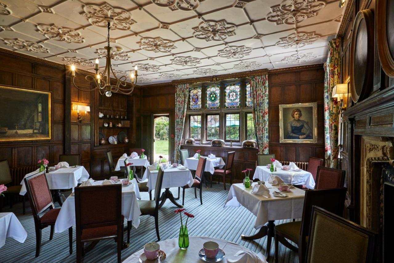 Ockenden Manor Hotel&Spa Cuckfield Buitenkant foto