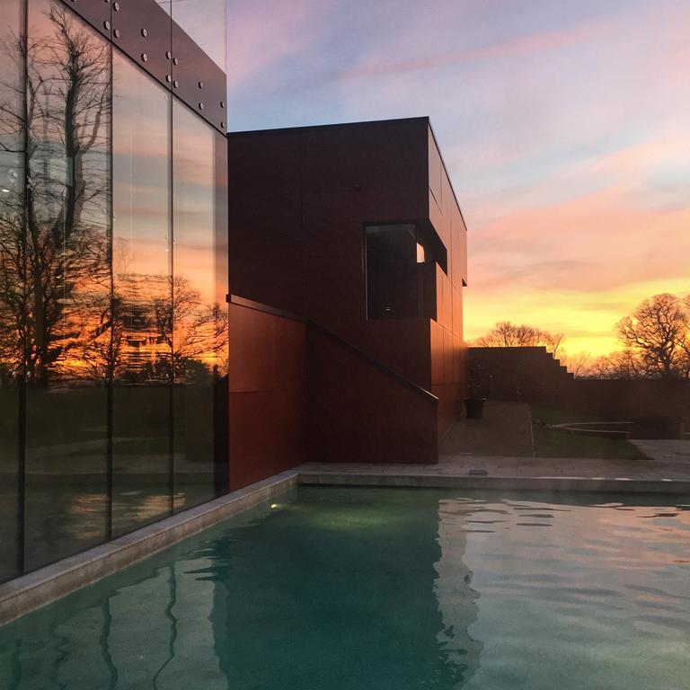 Ockenden Manor Hotel&Spa Cuckfield Buitenkant foto