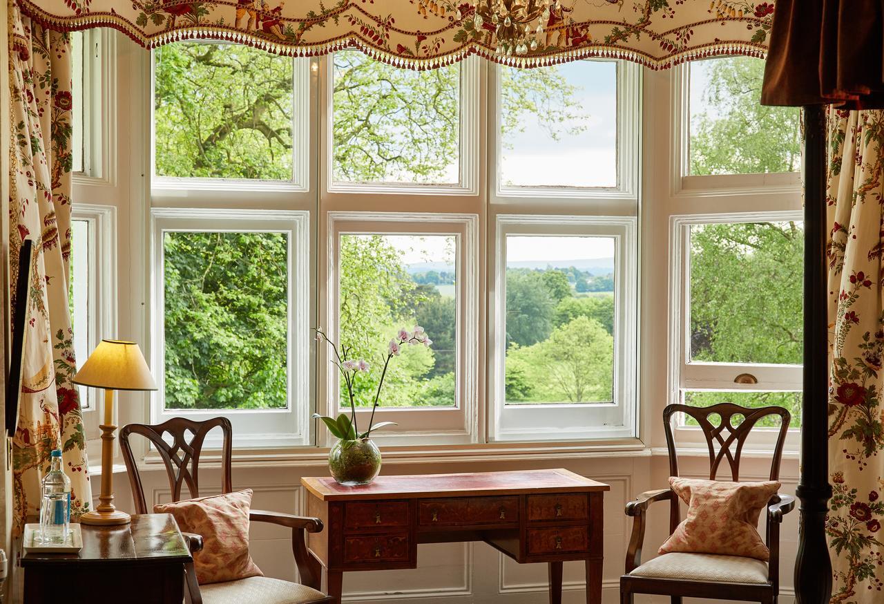 Ockenden Manor Hotel&Spa Cuckfield Buitenkant foto