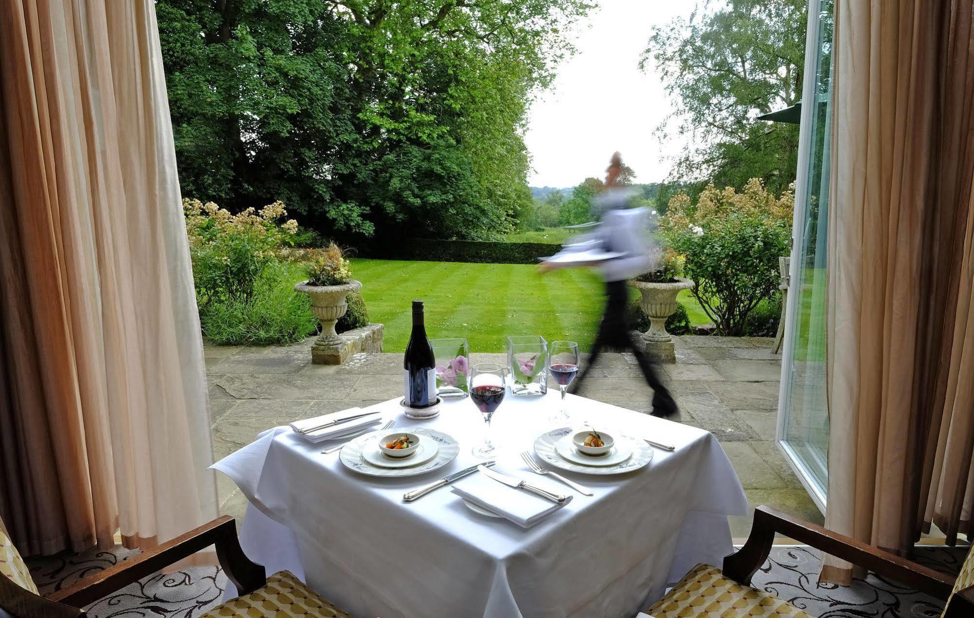Ockenden Manor Hotel&Spa Cuckfield Buitenkant foto